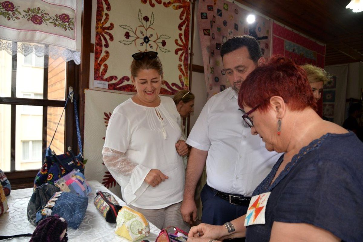 Serginin geliri kimsesiz çocuklara ışık olacak