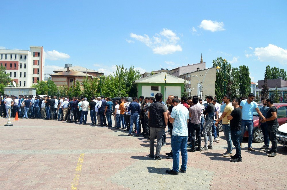 Ünlü spor giyim firması personel alımına başladı
