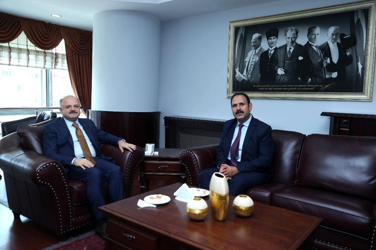Vali Çakacak\'tan Cumhuriyet Başsavcısı İrcal\'a ziyaret