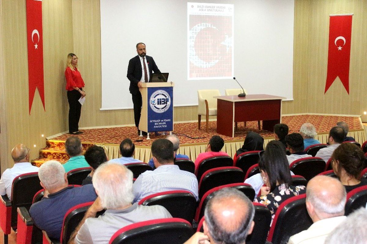 Van YYÜ\'de "15 Temmuz" konulu konferans
