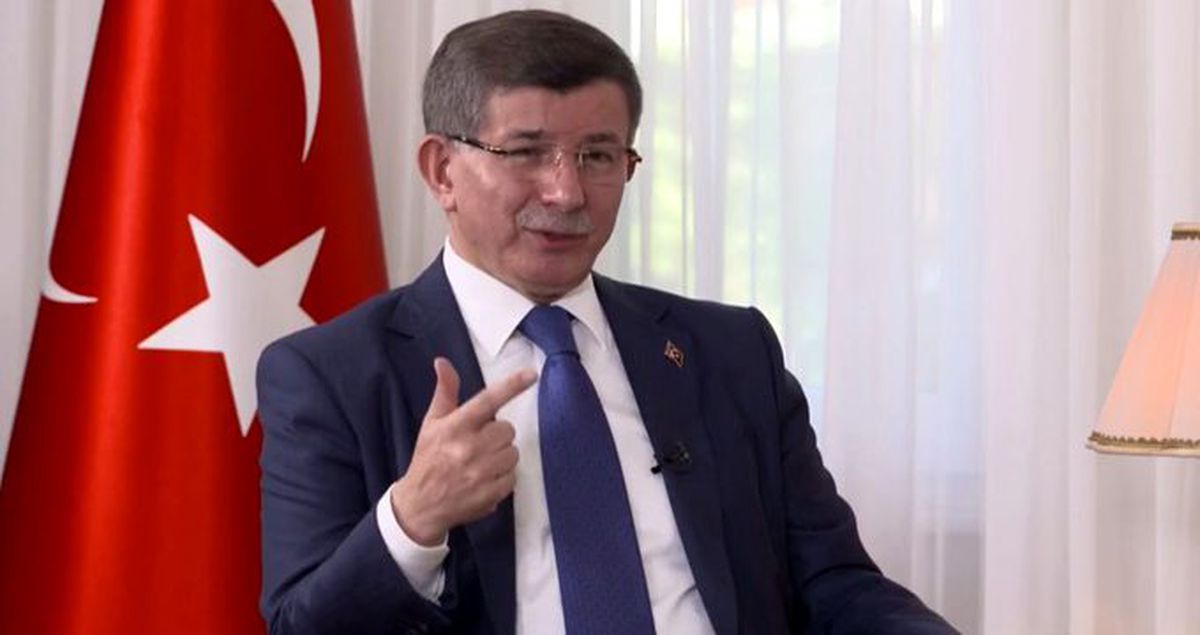 Ahmet Davutoğlu: Pelikancıların kimler olduğunu biliyorum