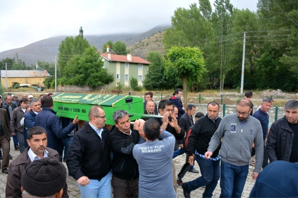 Başkan Süleyman Şen son yolculuğuna uğurlandı