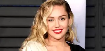 Güzel şarkıcı Miley Cyrus, twerk dansıyla takipçilerinin nefesini kesti