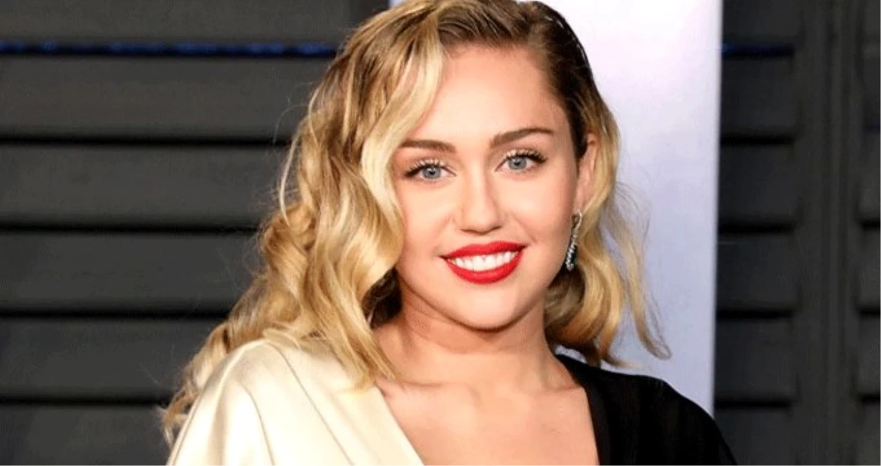 Güzel şarkıcı Miley Cyrus, twerk dansıyla takipçilerinin nefesini kesti