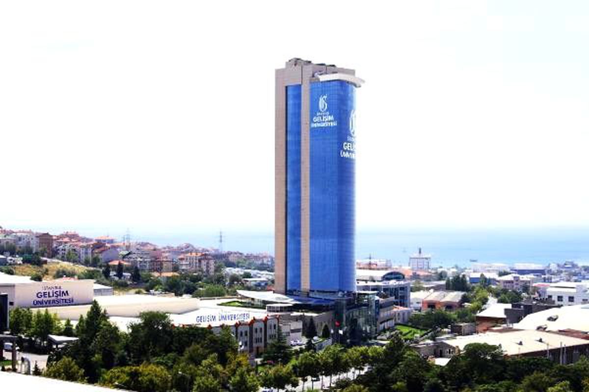 İGÜ\'de Tercih ve Tanıtım Günleri başladı