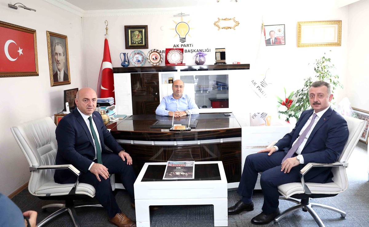 \'\'Milletimize hizmet yolunda saflarımızı daha fazla sıklaştıracağız\'\'