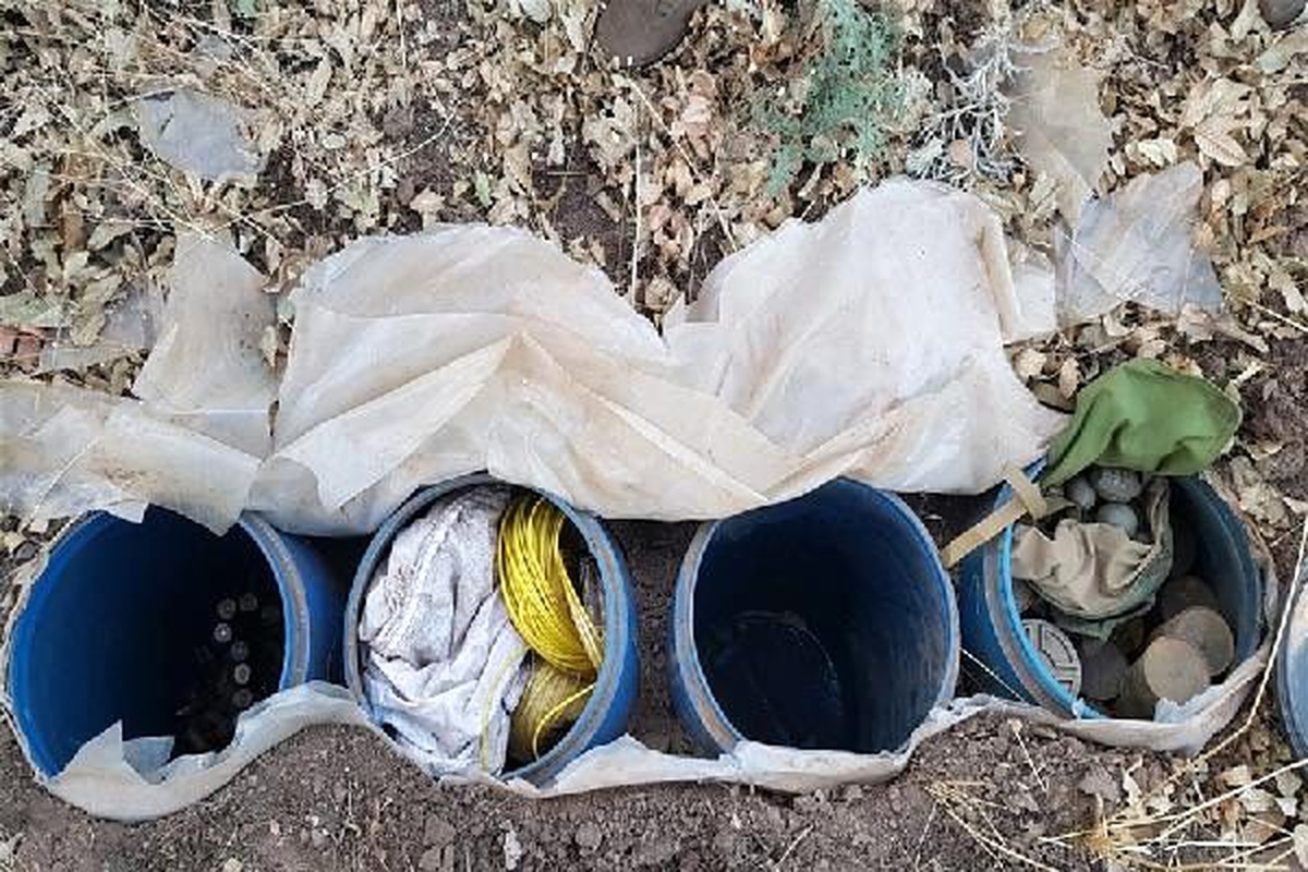 PKK\'ya ait 3 lojistik depo imha edildi