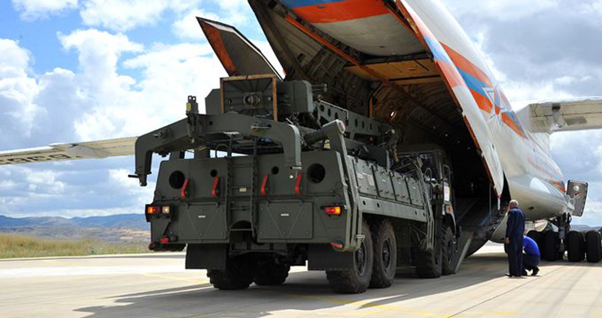 S-400 anketi: ABD ambargo uygularsa geri adım atılmalı mı?