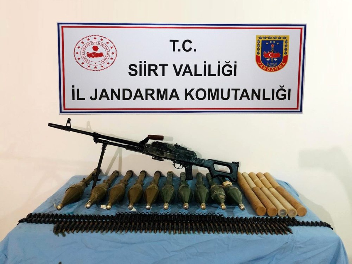 Siirt\'te PKK\'ya ait çok sayıda mühimmat ele geçirildi