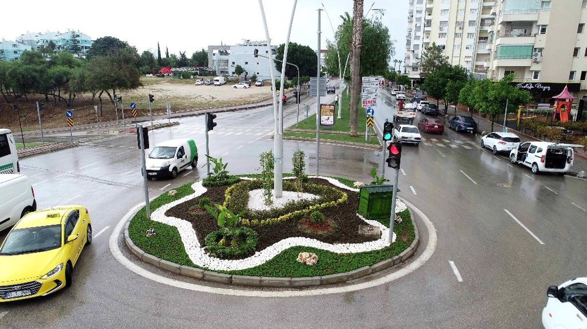 Adana\'da peyzaj çalışması