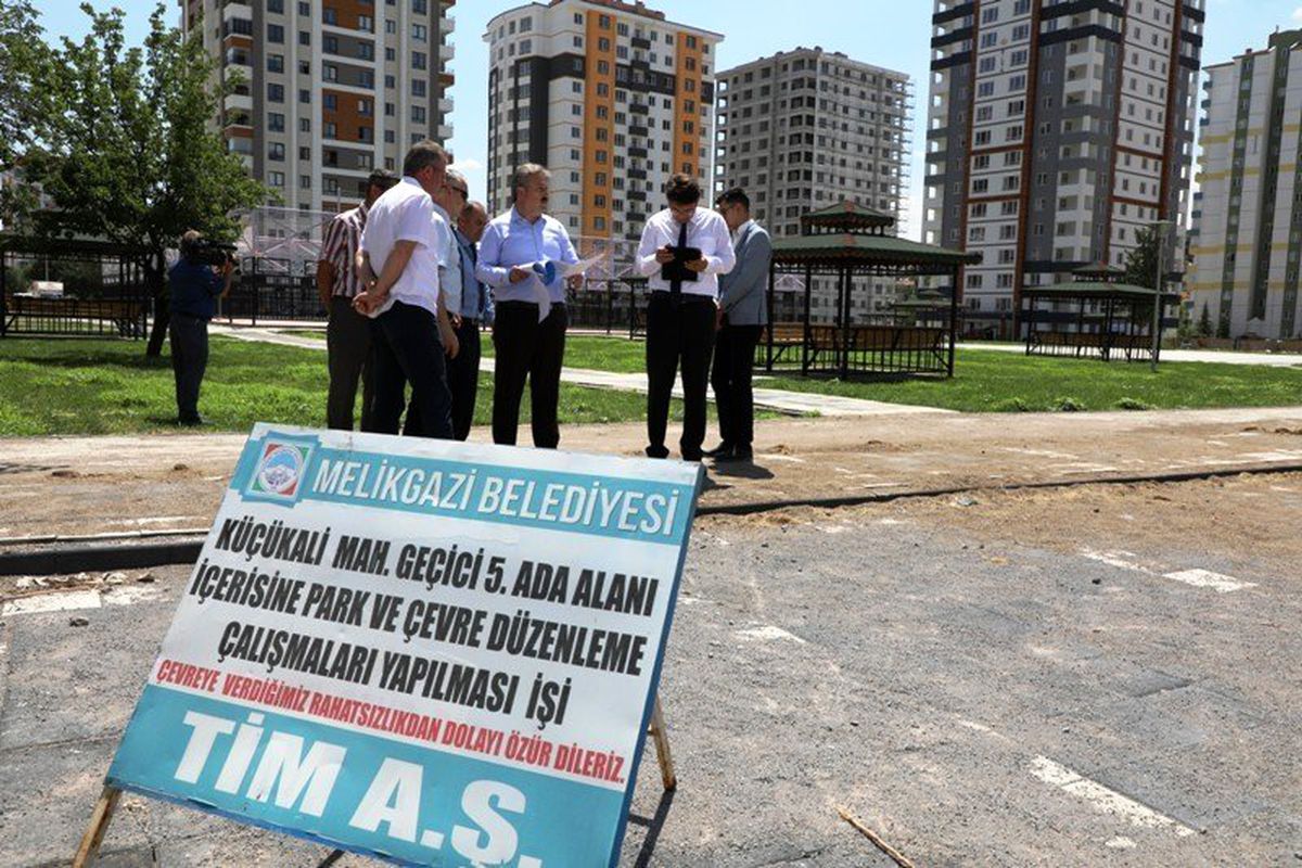 Başkan Palancıoğlu Kentsel Dönüşüm çalışmalarını inceledi