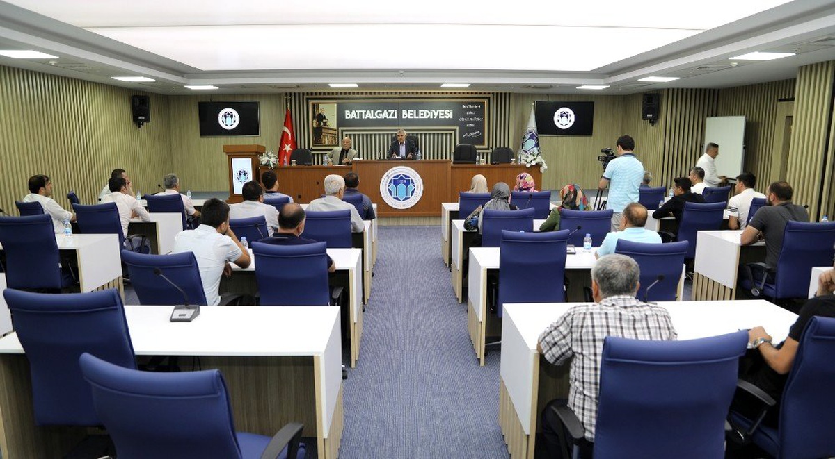 Battalgazi Belediyespor\'da yeni yönetim ilk toplantısını gerçekleştirdi