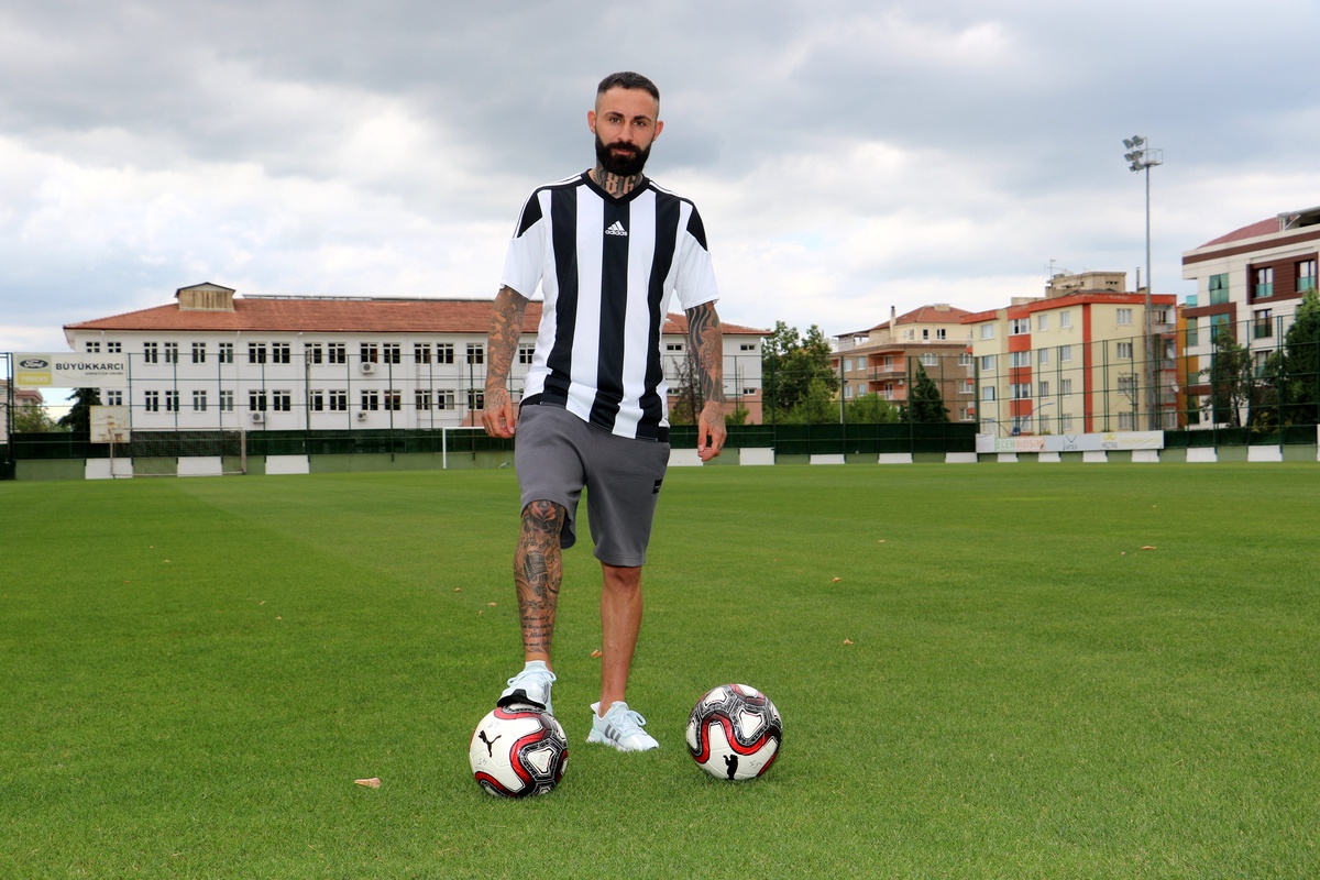 Dilaver güçlü Manisa Büyükşehir Belediyespor\'da