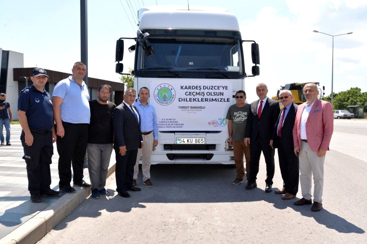 Hendek\'ten afetzedelere yardım