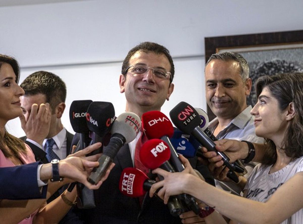 İstanbul Büyükşehir Belediye Başkanı Ekrem İmamoğlu: Yüzde 90\'a yakını istifa etti