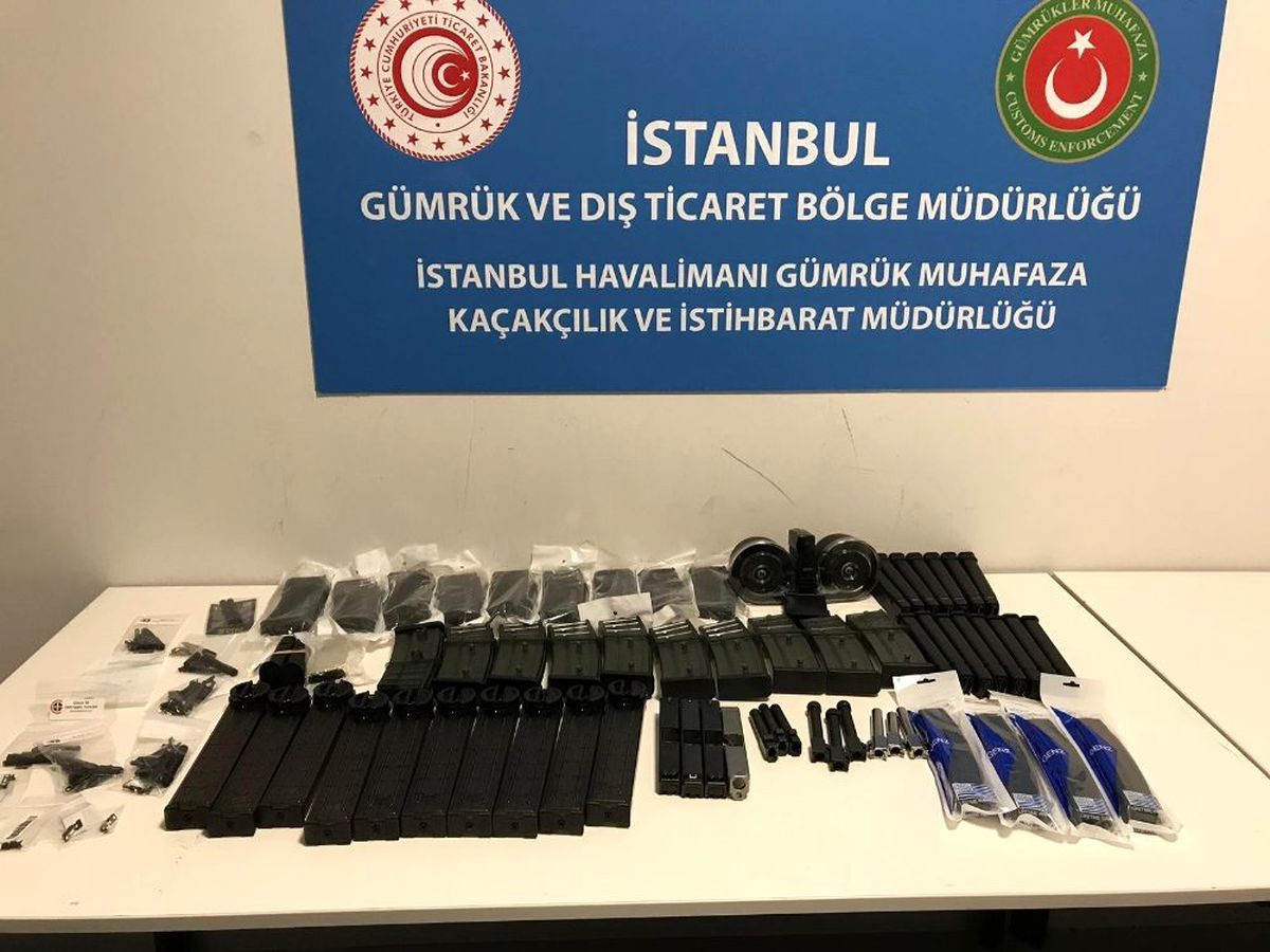 İstanbul Havalimanı\'nda valizden çıktı