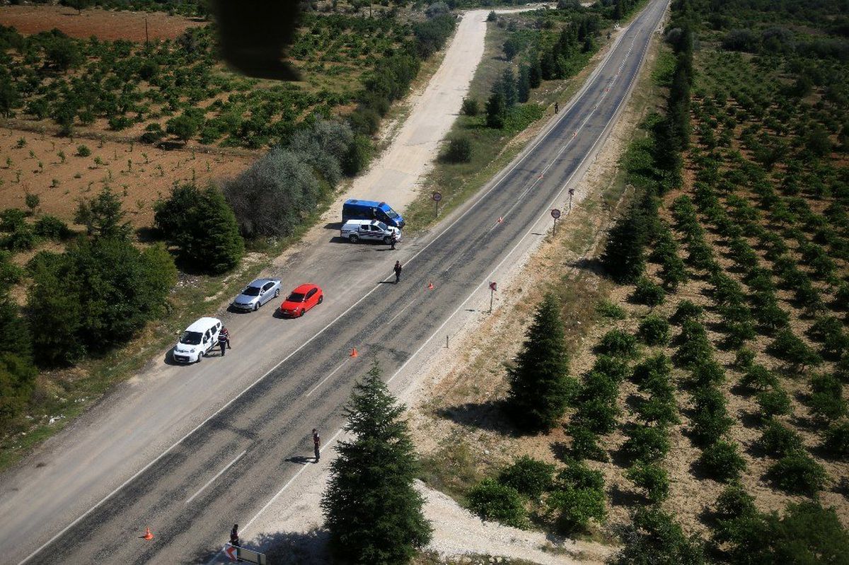 Kasksız motosiklet sürücülerine ceza bu sefer havadan geldi