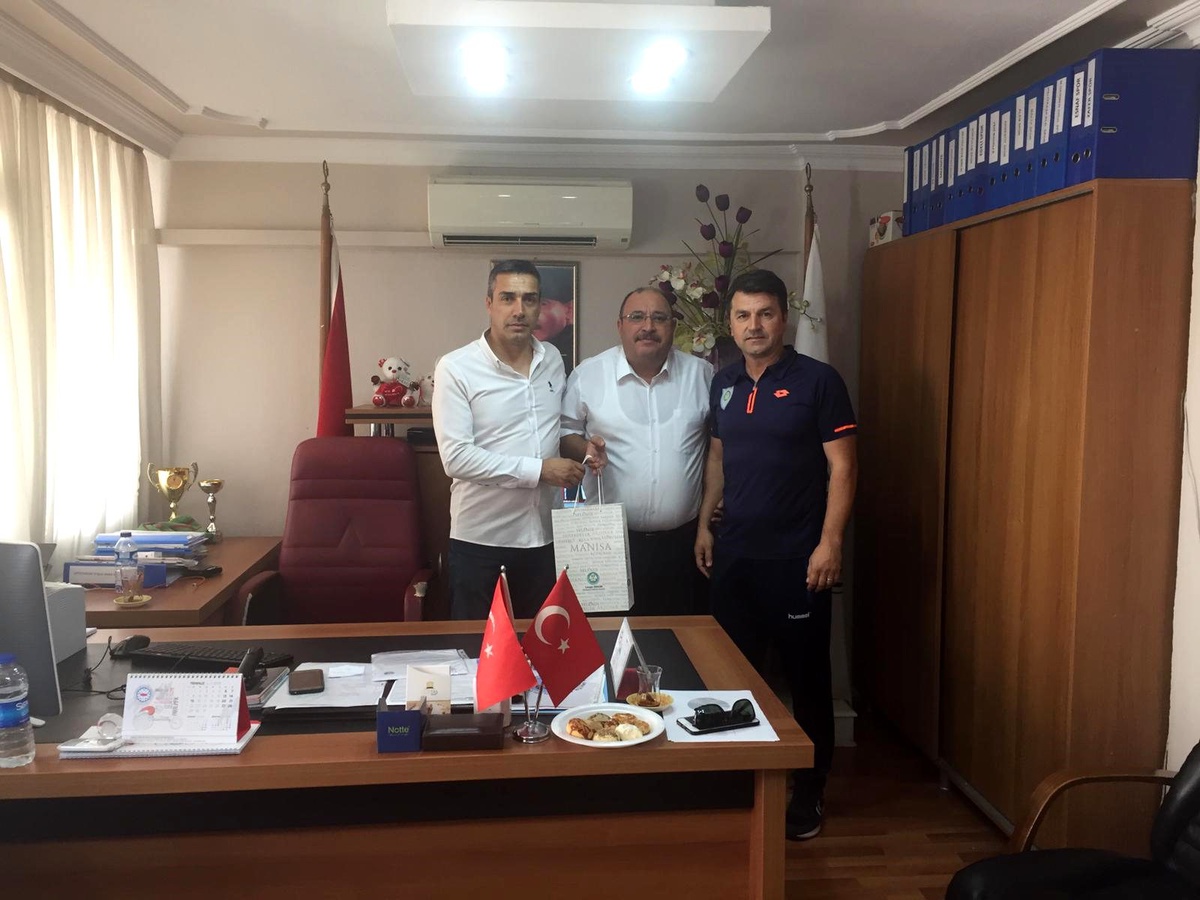 Manisa Büyükşehir Belediyespor\'dan ASKF\'ye ziyaret