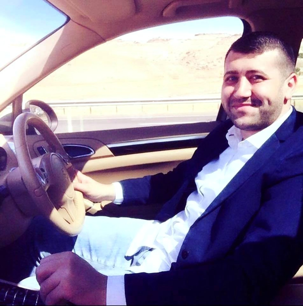 Milletvekili Ersoy tezgahı dağıtılan karpuzcuya destek verdi