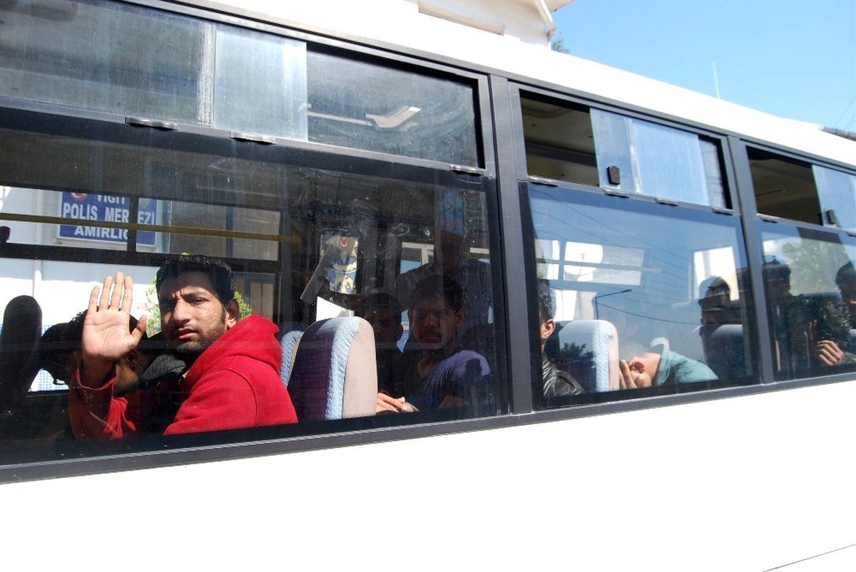 Mısırlı kaçakların Avusturya hayali Tekirdağ\'da bitti