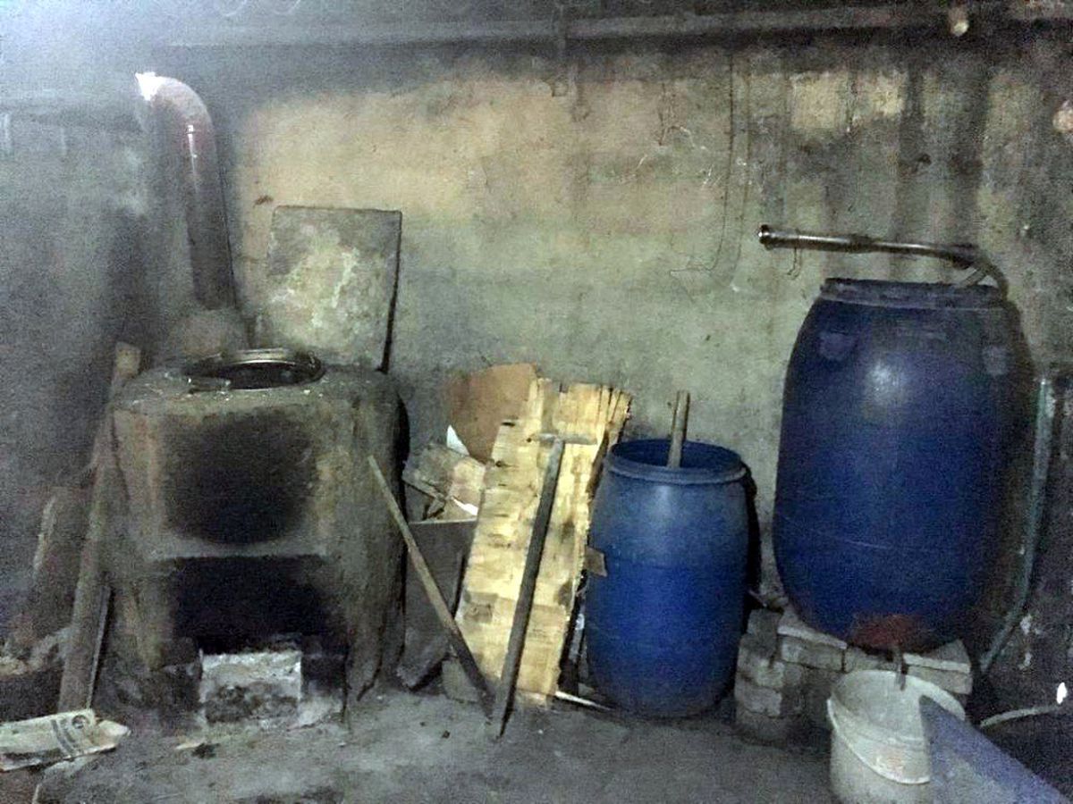 Tekirdağ\'da bidon bidon kaçak içki ele geçirildi