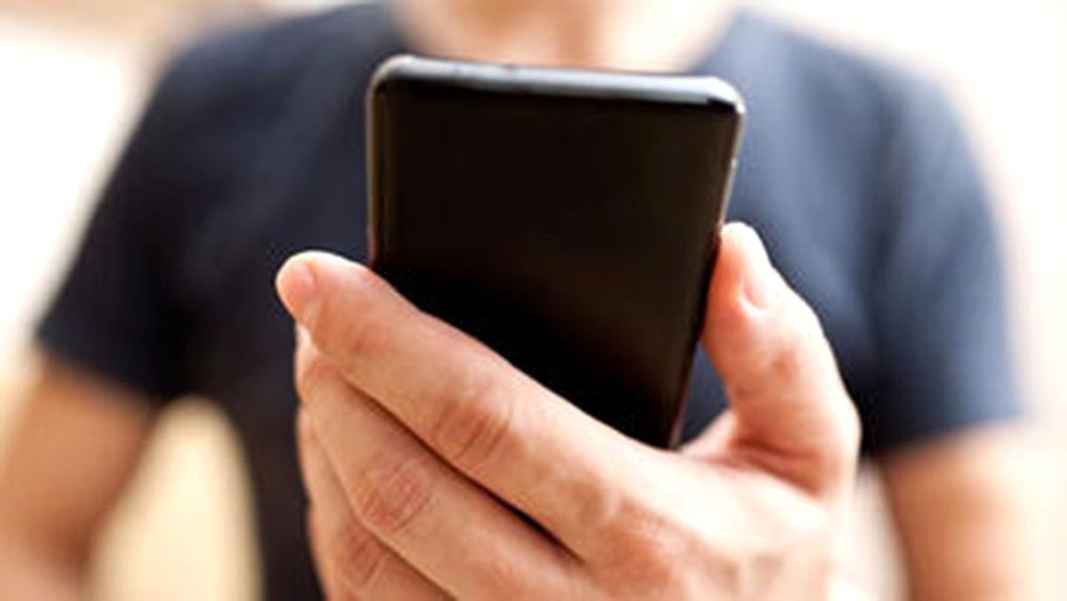 Yurt dışından getirilen telefonların harcı 1500 TL oldu