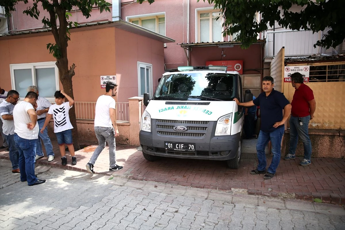 Adana\'da silahlı kavgada ölen çocuğun cenazesi defnedildi