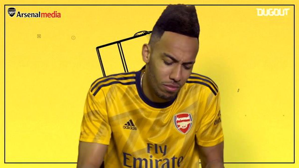 Arsenal Oyuncuları 90\'lı Yıllarda Mücadeleye Giriyor
