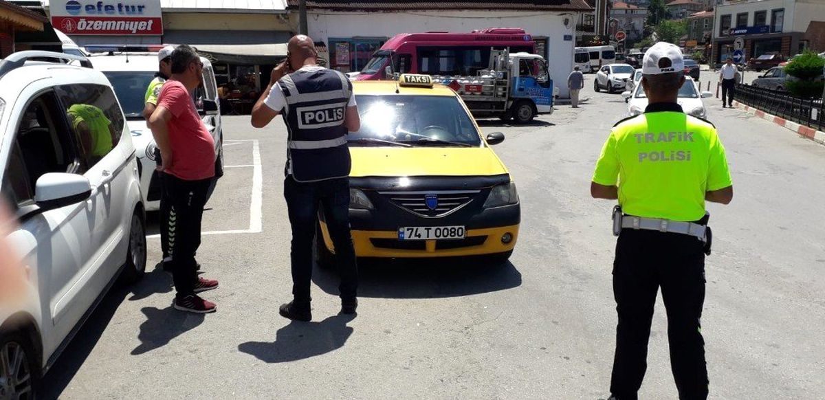 Bartın emniyetinden taksi denetimi