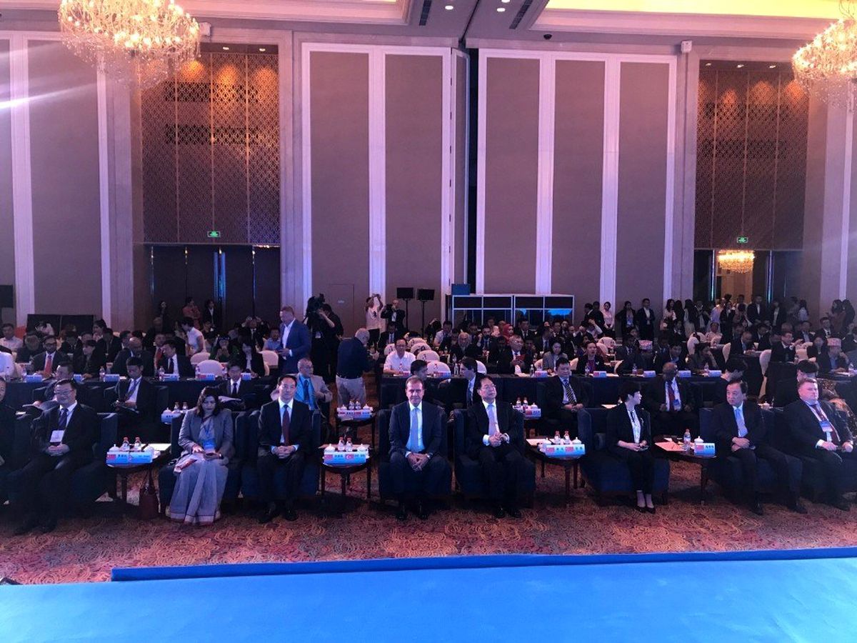Başkan Seçer, Çin\'de yatırımcıları Mersin\'e yatırım yapmaya çağırdı