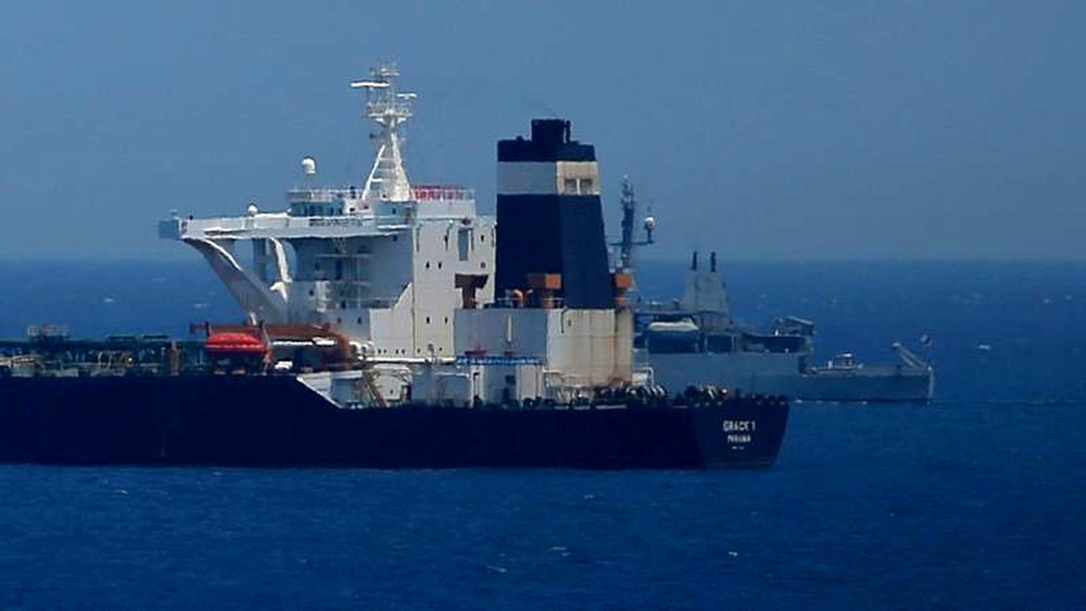 Cebelitarık yönetimi İran petrol tankerini bir ay daha serbest bırakmayacak