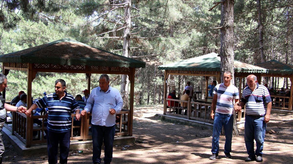 Engelliler piknikte bir araya geldi