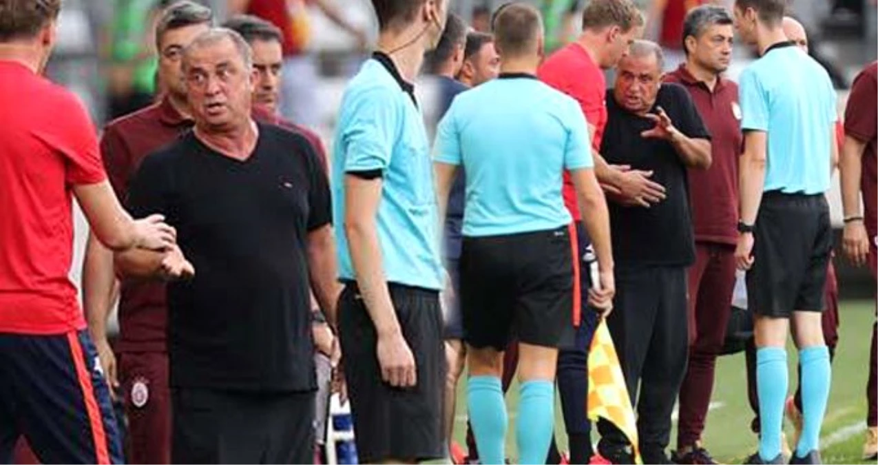 Fatih Terim, Şener\'e yapılan faul sonrası sinirlendi