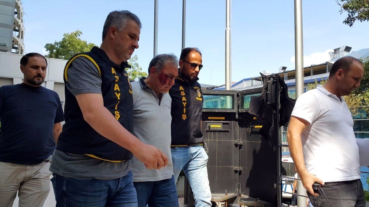 Gelin arabalı ve Kalaşnikoflu soyguncuya 17 yıl hapis cezası