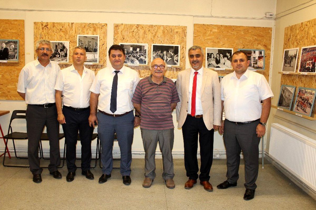 GMİS, Akyürek\'in "70\'li Yıllar-Bir Kesit" isimli sergisini ziyaret etti