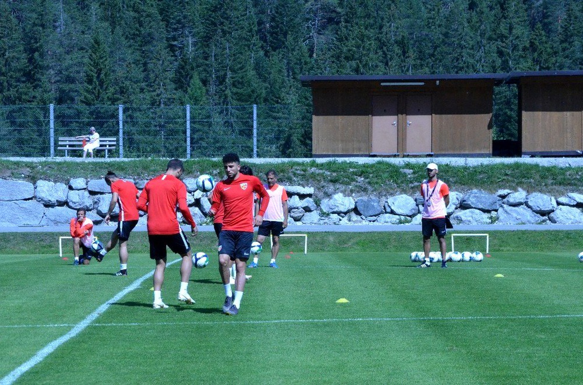 Kayserispor Avusturya\'da hazırlıklarını sürdürüyor