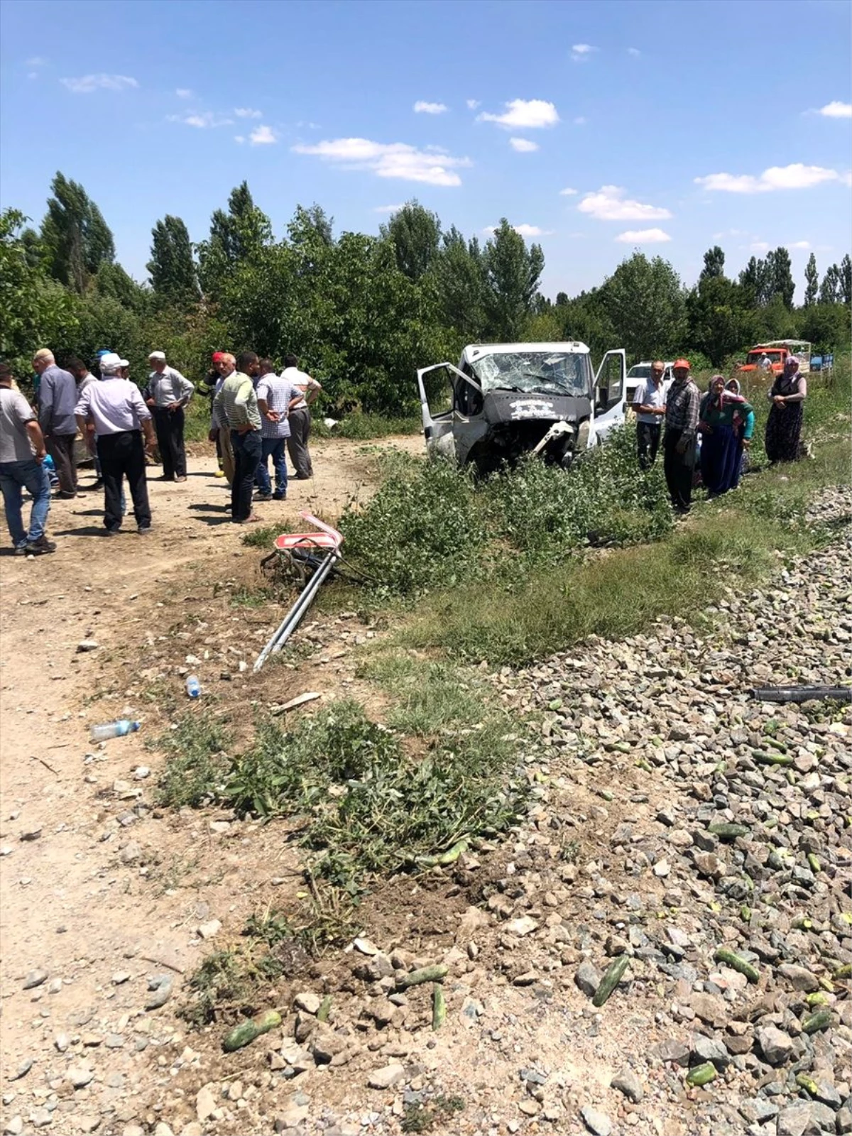 Konya\'da hemzemin geçitte kaza: 4 yaralı