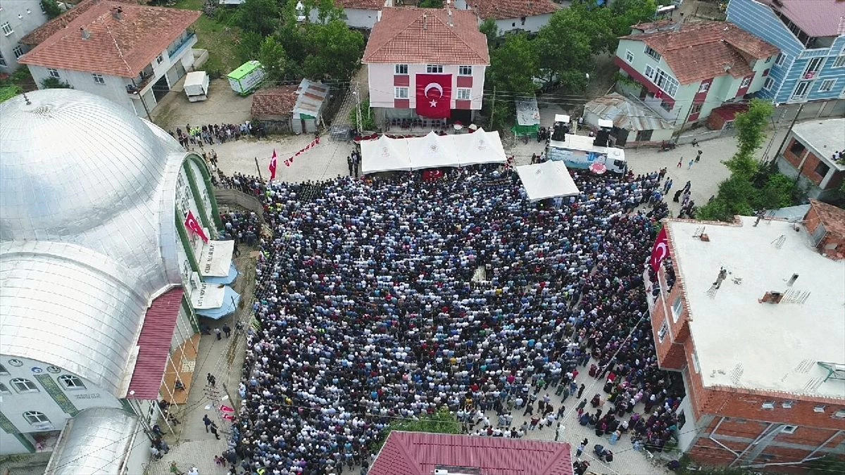 Şehit Binbaşı Zafer Akkuş son yolculuğuna uğurlandı