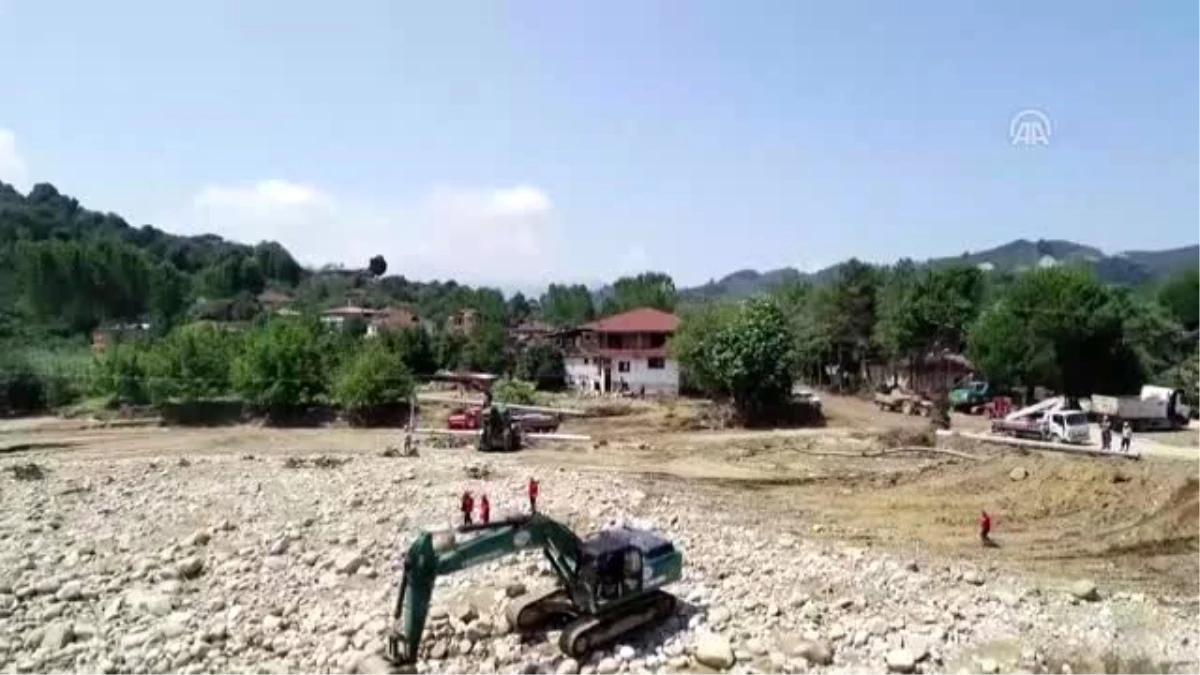 Su baskını ve toprak kayması - Drone