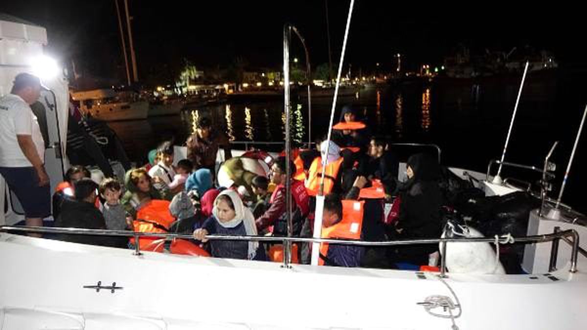 Çanakkale\'de 32 kaçak göçmen yakalandı