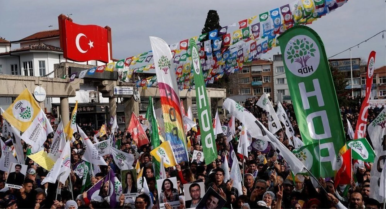 Diyarbakır Valiliği, HDP\'nin \'Onurlu barış için demokratik çözüm\' mitingi için kararını verdi