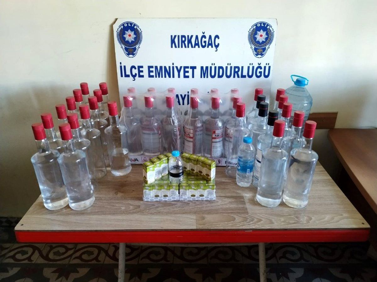 Kırkağaç\'ta sahte içki operasyonu