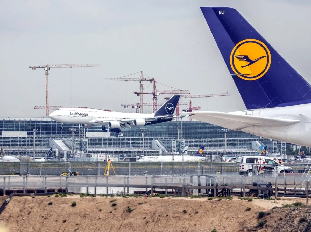 Lufthansa, Kahire uçuşlarına yeniden başladı