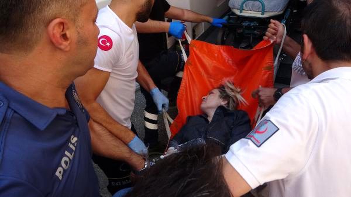 Arkadaşlık isteğine ret cevabı veren kadını bıçaklayıp, intihara kalkıştı