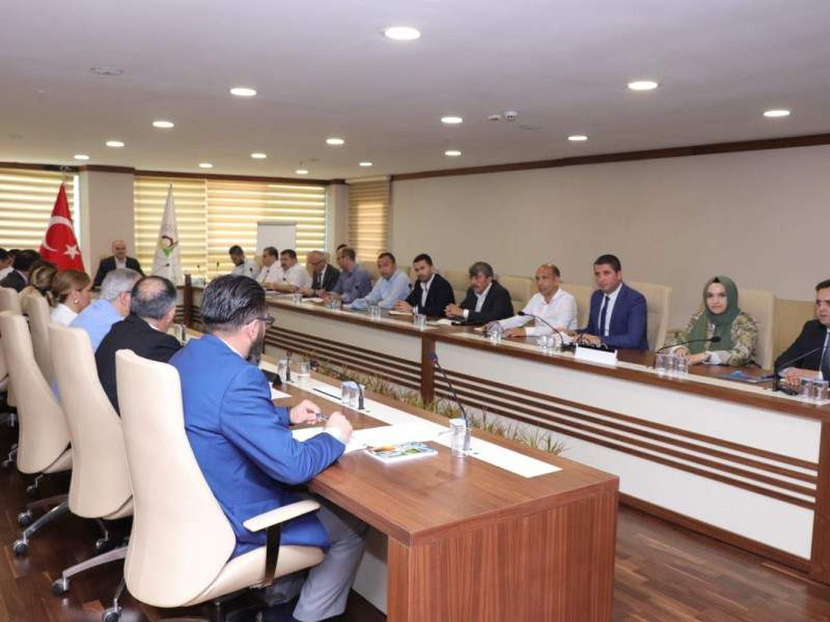 Başkan Faruk Özlü "İnsan odaklı hizmet üreteceğiz"