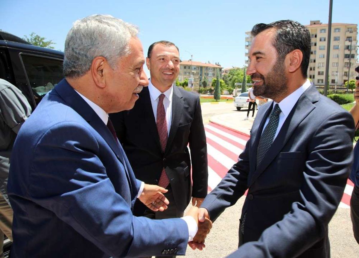 Bülent Arınç\'tan Elazığ ziyareti