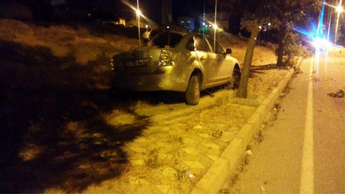 Elazığ\'da trafik kazası: 1 ölü, 1 yaralı