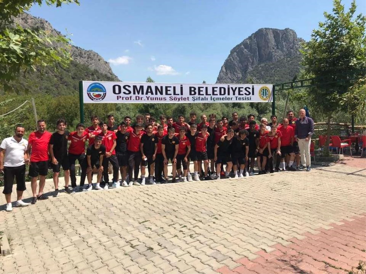 Eskişehirspor ekibi Osmaneli\'nde