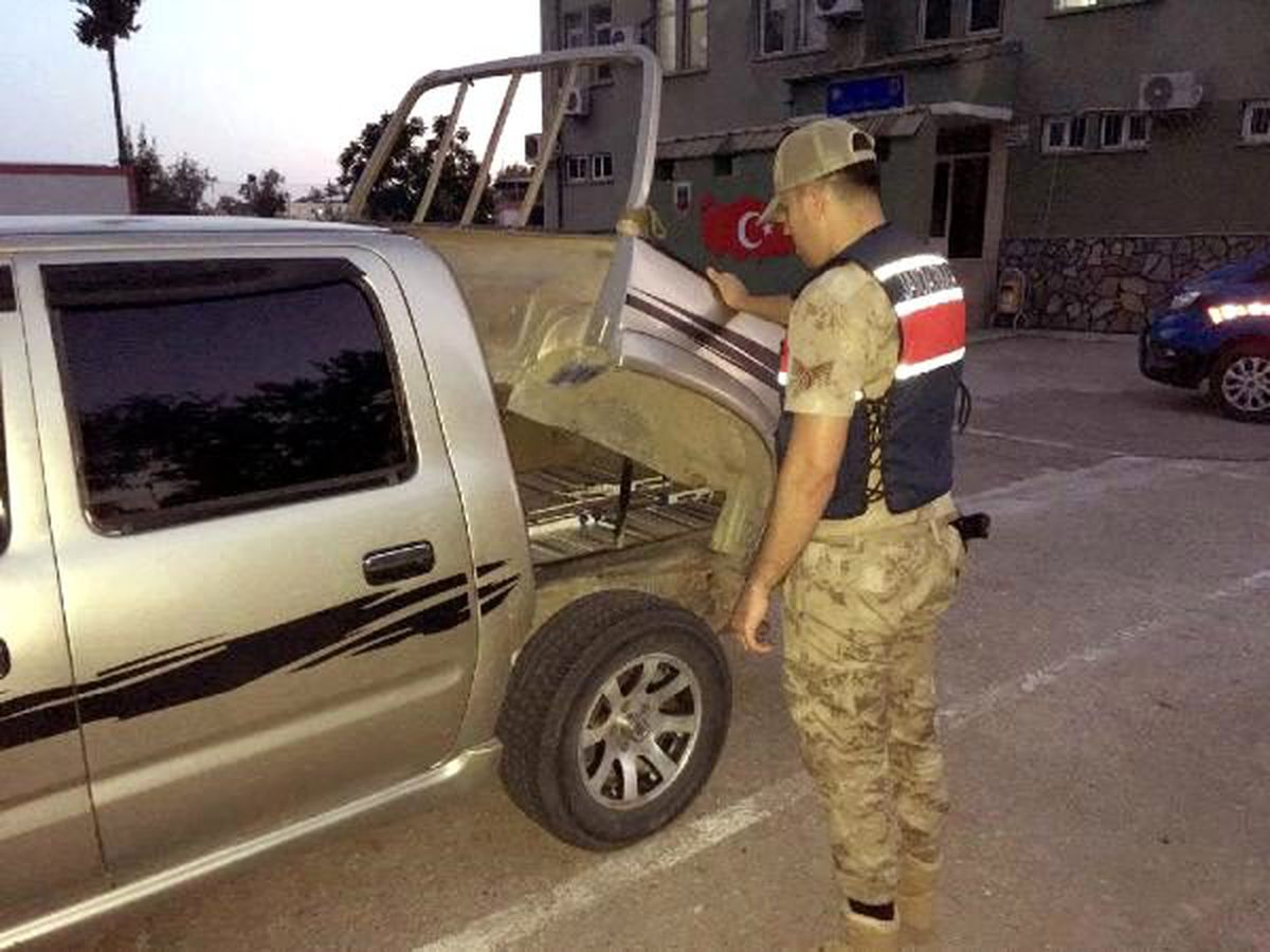 Hassa\'da 4 bin paket kaçak sigara ele geçirildi