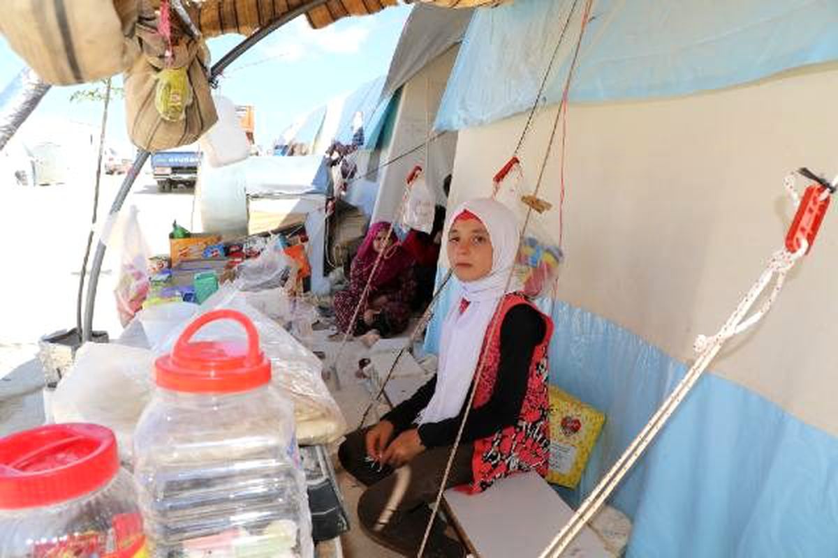 İdlib kırsalına 400 çadırlık yeni kamp